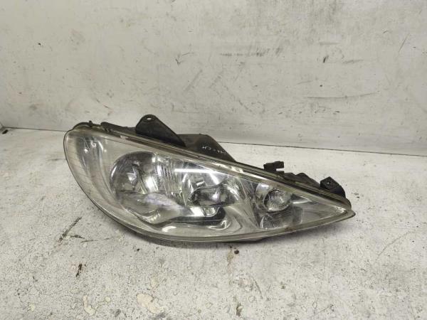 PHARE DROIT PEUGEOT 206 - Vue 1